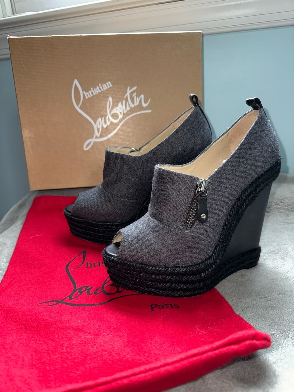 Christian Louboutin Deroba 140 Flannel/Rope/Calf Hybrid Espadrille Wedge - EU 37